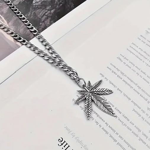 Weed Leaf Pendant Necklace - Silver color